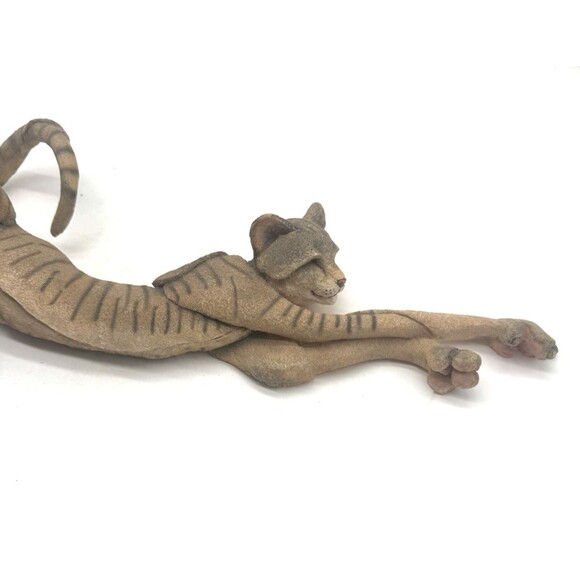 Country Artists A Breed Apart #70407 Cleo Striped Cat Stretching 2002 Feline - Picture 9 of 10